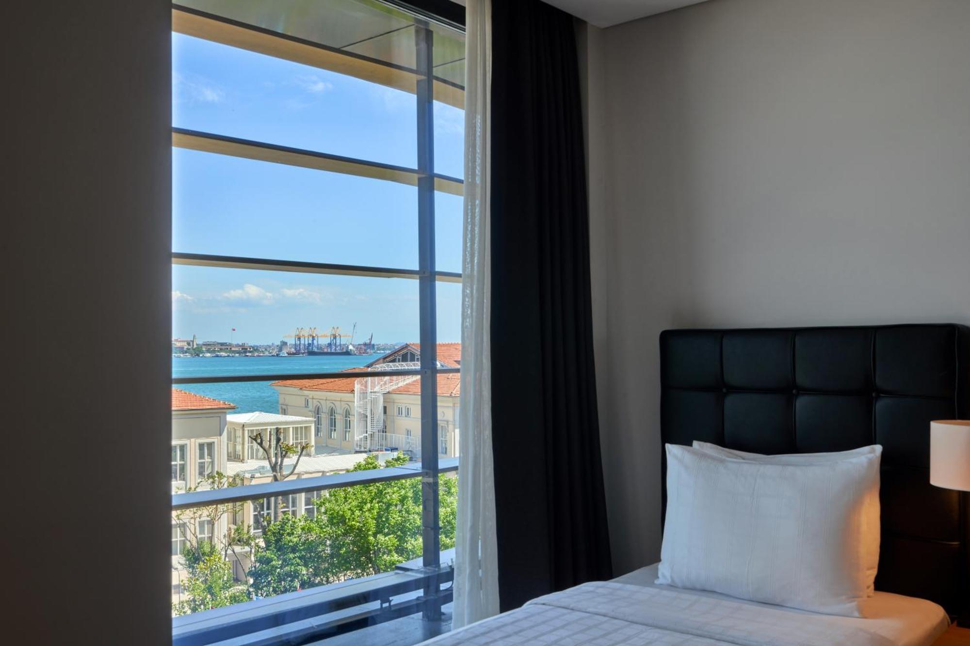 Metropolitan Hotels Bosphorus - Special Category Istambul Exterior foto